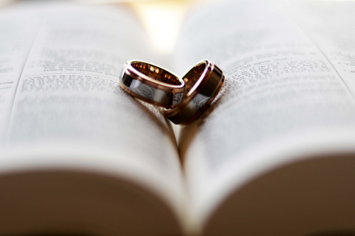 Understanding the Differences between Civil Partnership and Marriage
